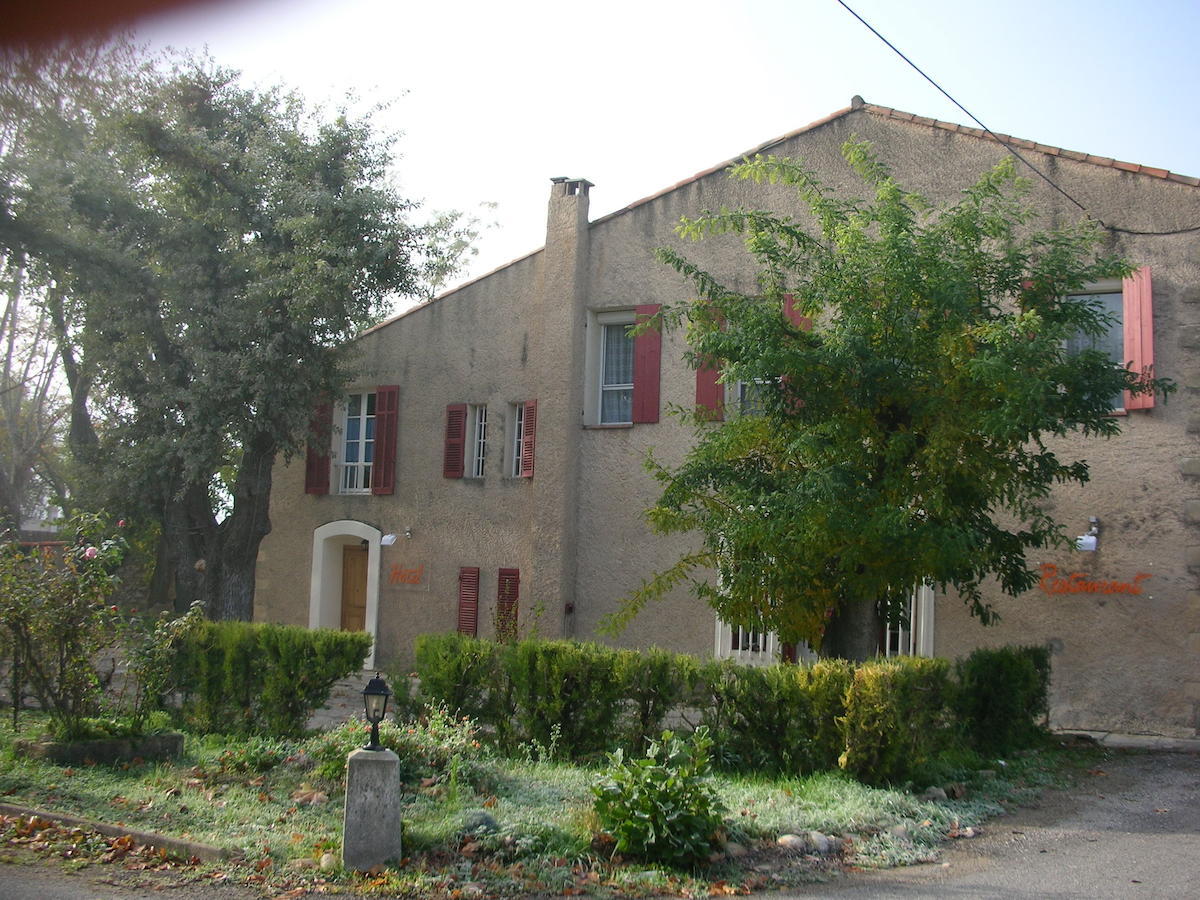 ホテル ホステレリー ル ミラボウ Peyrolles-en-Provence エクステリア 写真